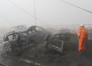 Scene of a fog-related nine car pile up